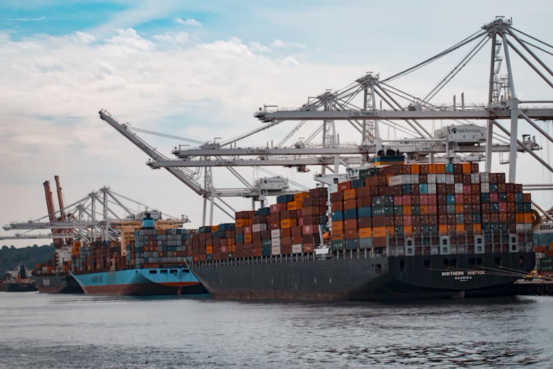 Logistics and recycling